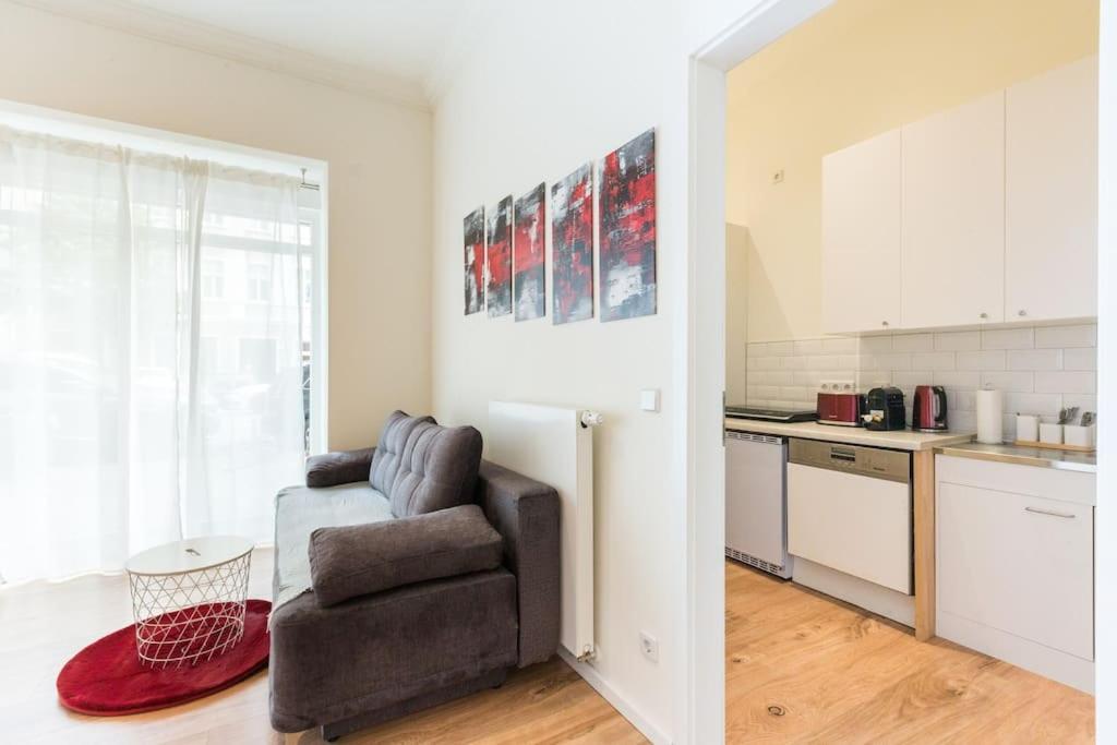 Studio Apartment Friedrichshain Берлин Екстериор снимка