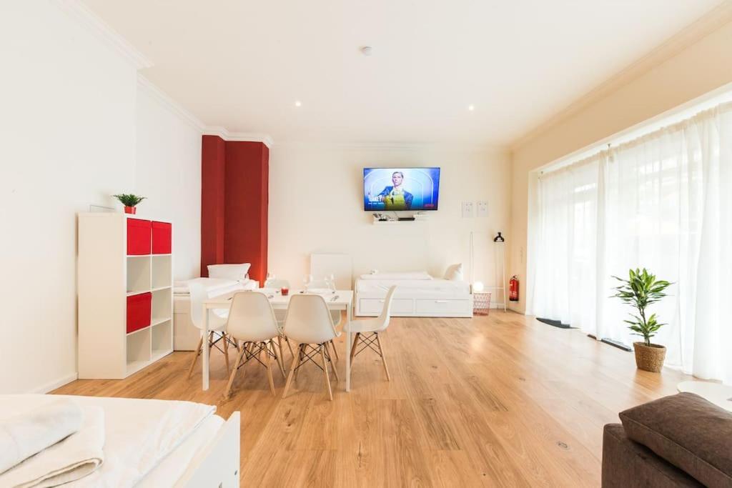 Studio Apartment Friedrichshain Берлин Екстериор снимка