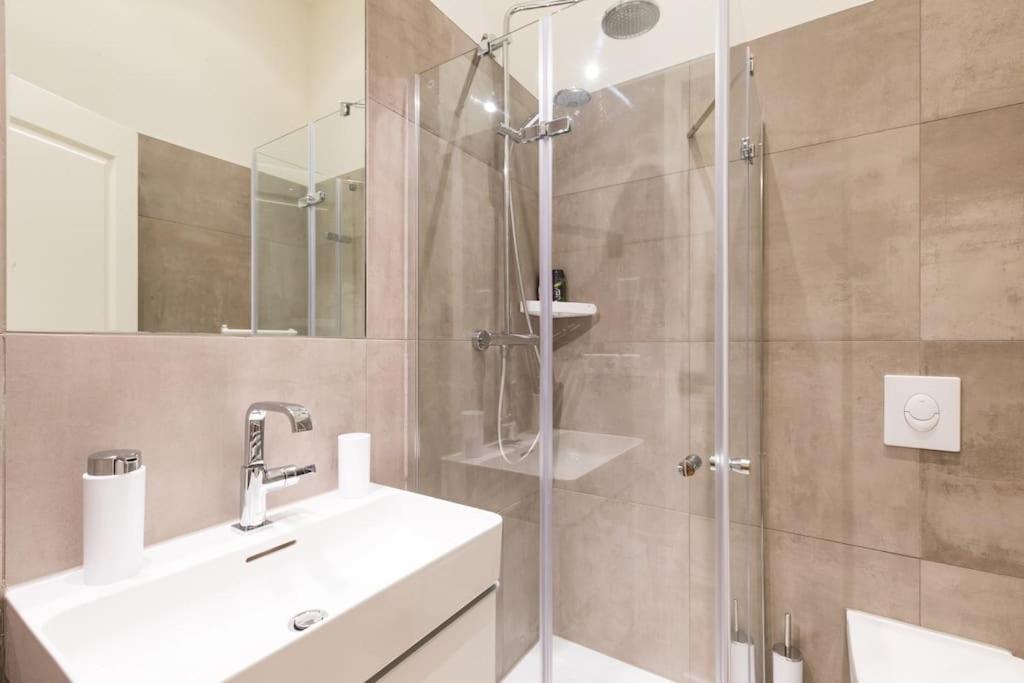 Studio Apartment Friedrichshain Берлин Екстериор снимка